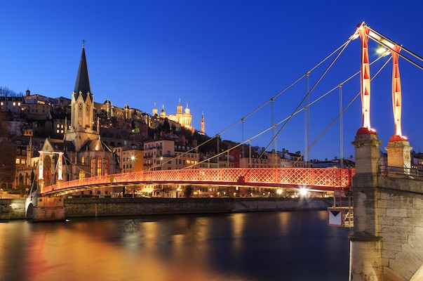 Lyon romântico com visita guiada Lyon romântico com visita guiada
