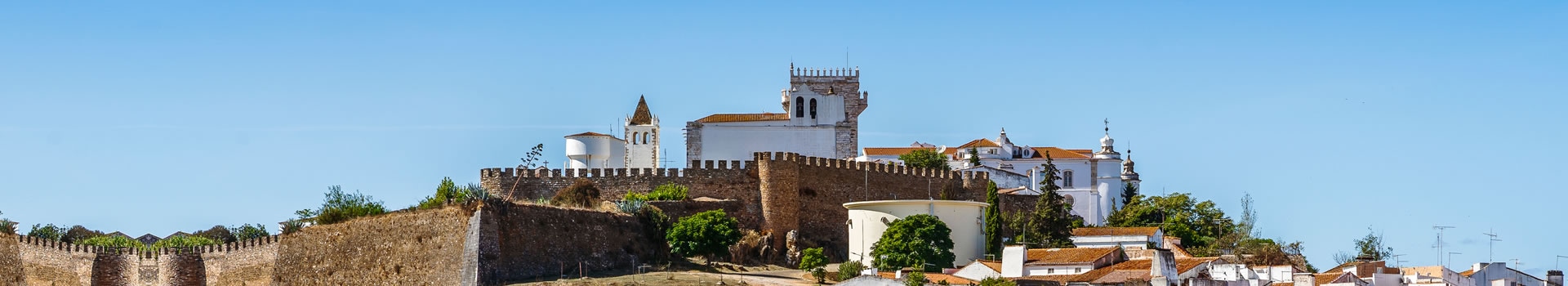 Ofertas Voo + Hotel a **Estremoz**