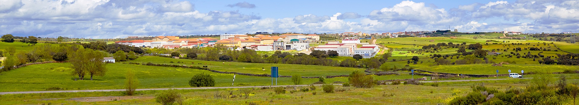 Ofertas Voo + Hotel a **Guijuelo**