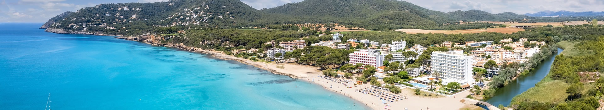 Ofertas Voo + Hotel a **Canyamel**