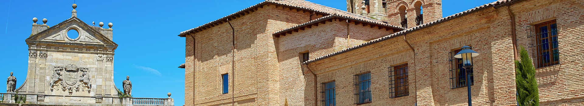 Ofertas Voo + Hotel a **Sahagún**