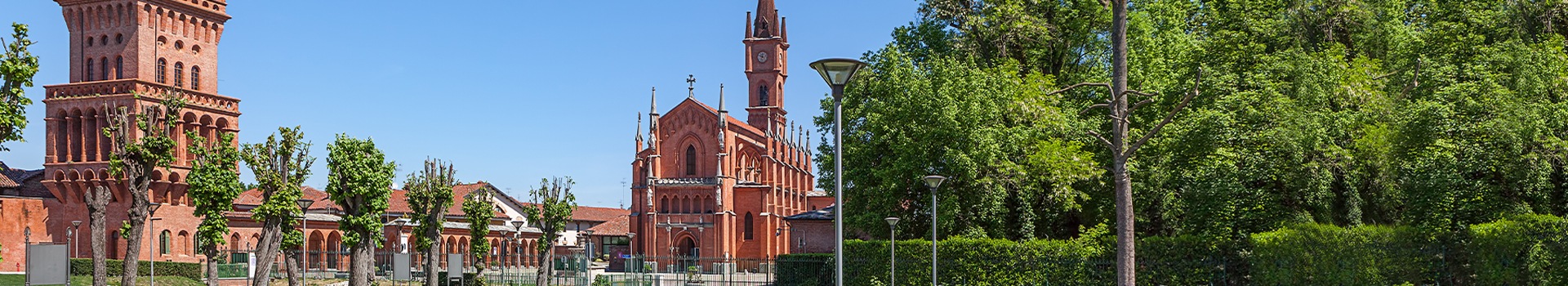 Ofertas Voo + Hotel a **Pollenzo Cuneo**