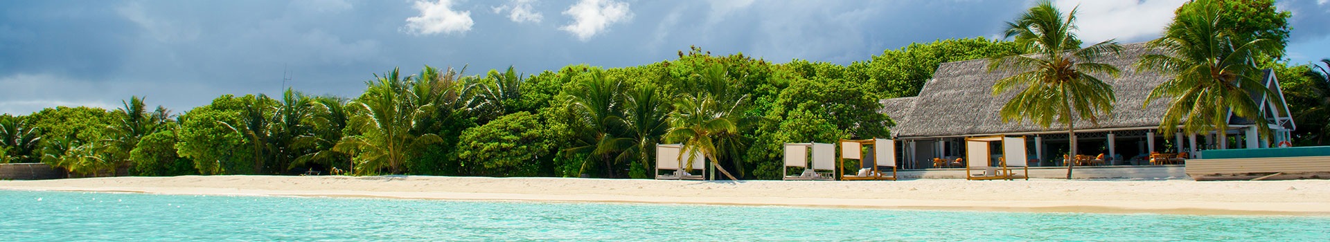 Ofertas Voo + Hotel a **Maafannu**