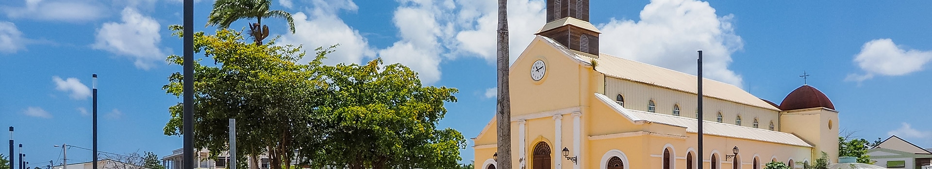 Ofertas Voo + Hotel a **PortLouis**