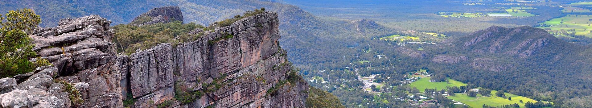 Ofertas Voo + Hotel a **Halls Gap VIC**