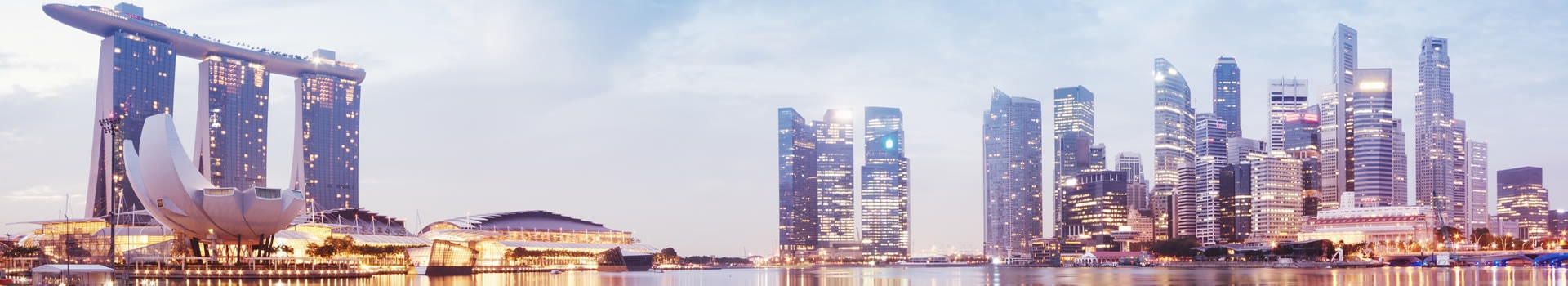 Voo + Hotel a **Singapura**