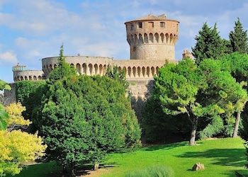Volterra Pisa