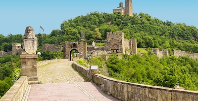 Percurso dos Castelos e Mosteiros com o Mar Negro Percurso dos Castelos e Mosteiros com o Mar Negro