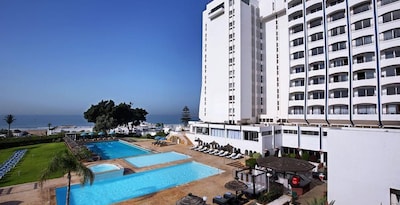 Anezi Tower Hotel & Apartments