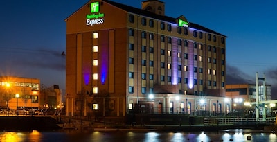 Holiday Inn Express Manchester - Salford Quays, An Ihg Hotel
