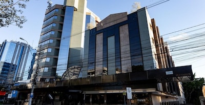 Master Porto Alegre Hotel - Av Carlos Gomes, Proximo Consulado Americano