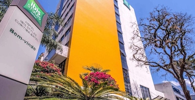 Hotel Euro Suítes Curitiba Batel By Nacional Inn