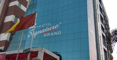 Hotel Signature Grand