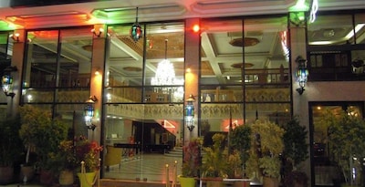Majliss Hotel
