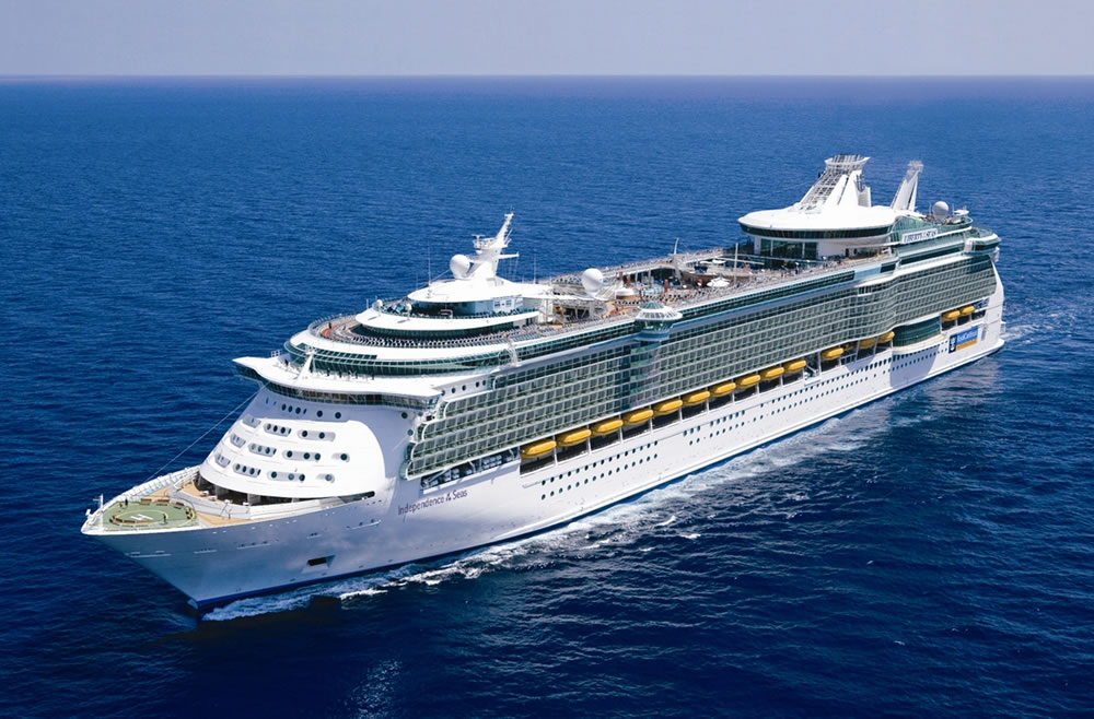 Navio Independence of the Seas