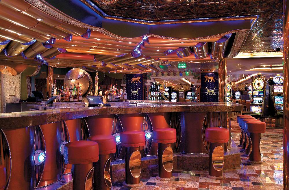 Centuries Promenade Bar