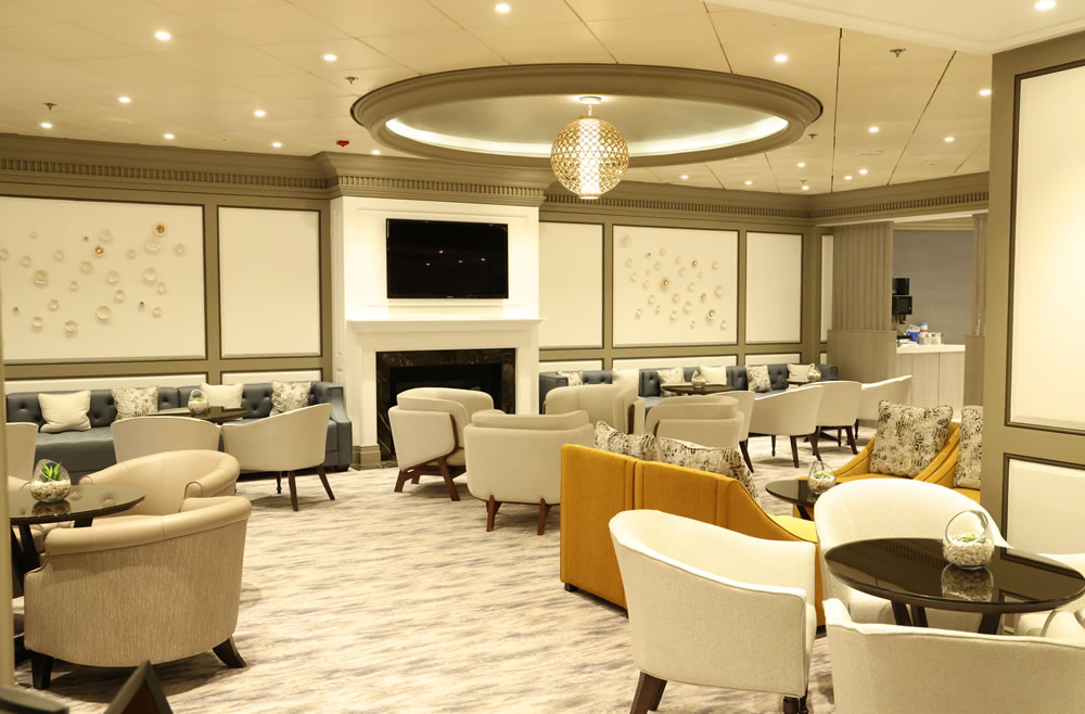 Foto Celebrity Infinity17