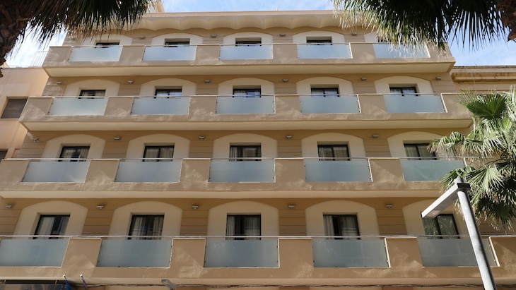 Gallery - Hotel Rusadir