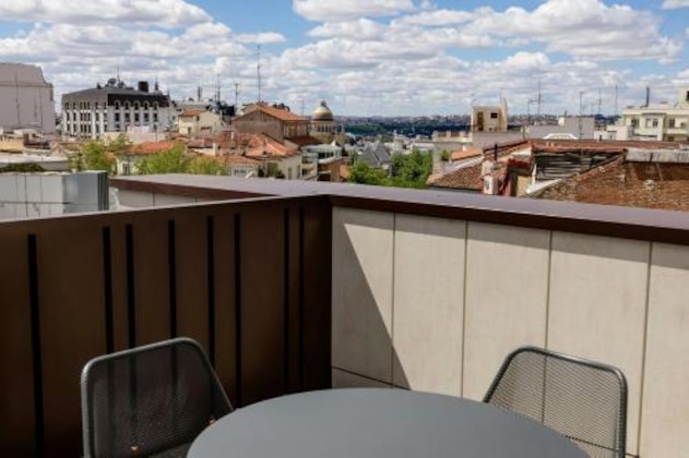 Gallery - Motel One Madrid-Plaza de España