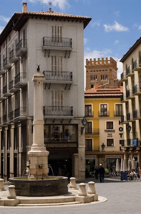 Gallery - Torico Plaza