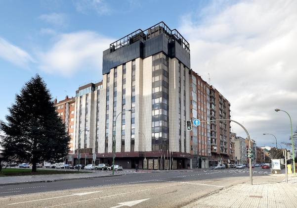 Gallery - B&B Hotel Burgos