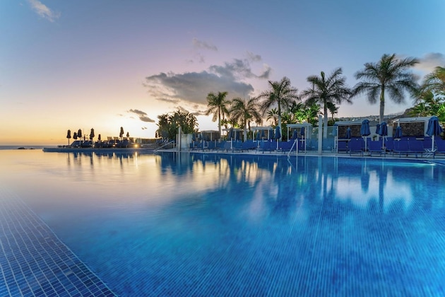 Gallery - Marina Suites