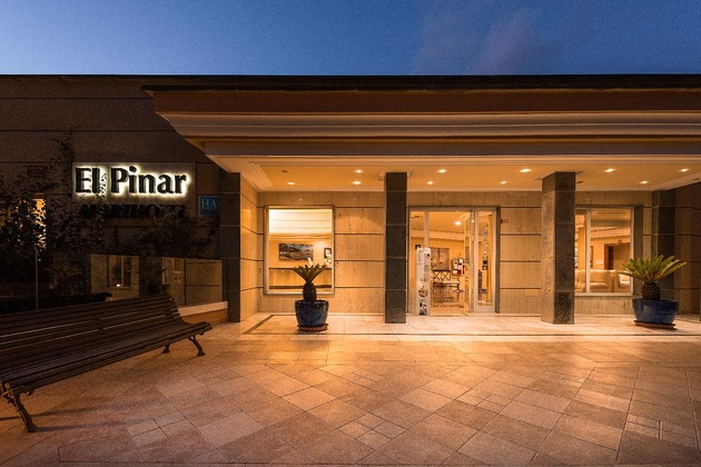Gallery - Aparthotel El Pinar