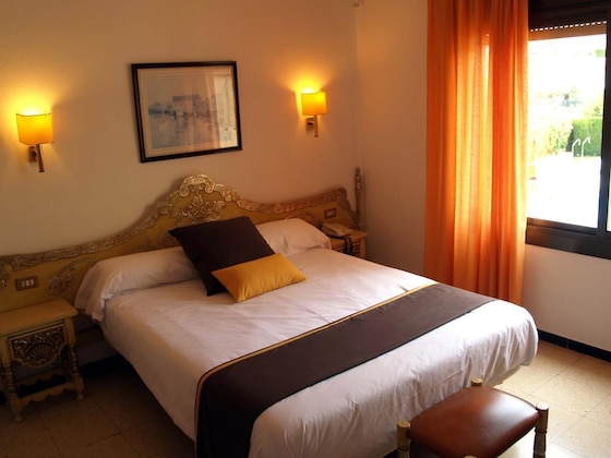Gallery - Hotel Hostal Del Sol