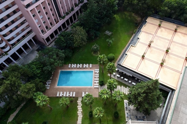 Gallery - Lisbon Marriott Hotel