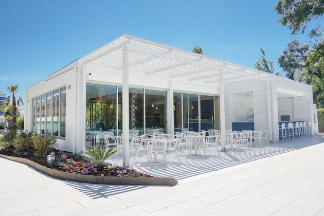 Gallery - Malibu Foz Hotel - La Maison Younan