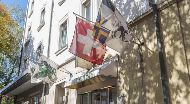 Gallery - Becozy Self Check-In & Pop-Up Hotel