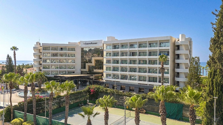 Gallery - GrandResort Hotel