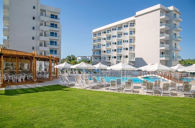 Gallery - Vangelis Hotel & Suites