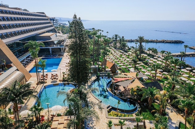 Gallery - Amathus Beach Hotel Limassol