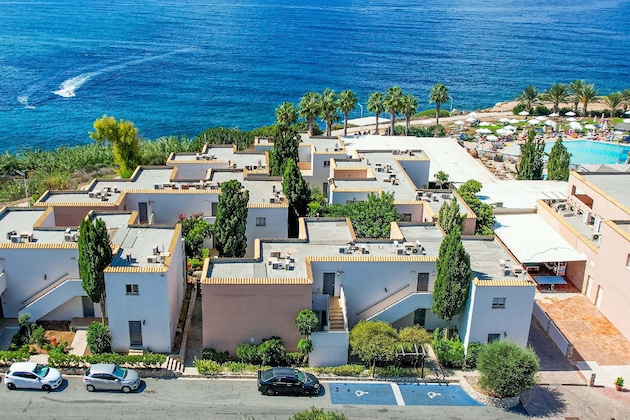 Gallery - Atlantica Akteon