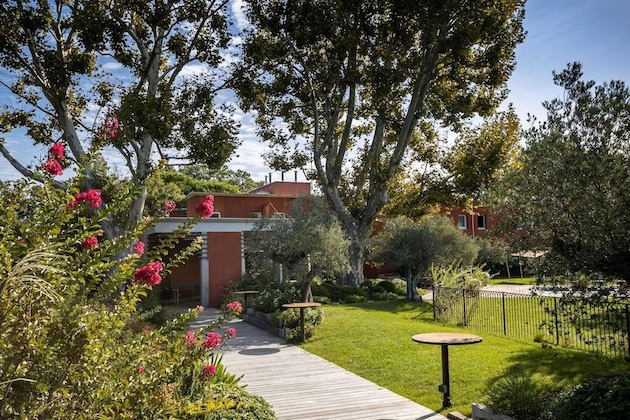 Gallery - Best Western Plus Le Lavarin