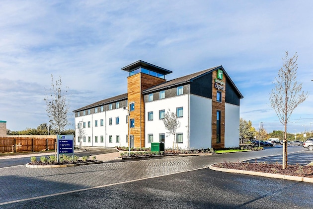 Gallery - Holiday Inn Express Cambridge By Ihg