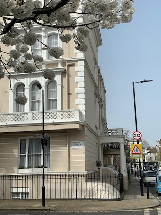 Gallery - Lords Hotel