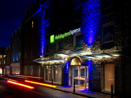 Gallery - Holiday Inn Express Aberdeen City Centre By Ihg