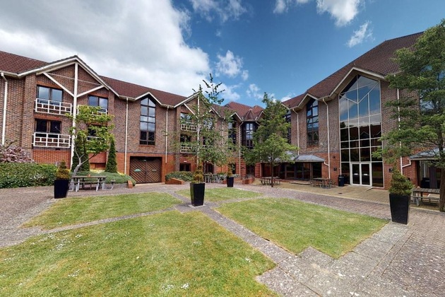Gallery - Village Hotel Swindon