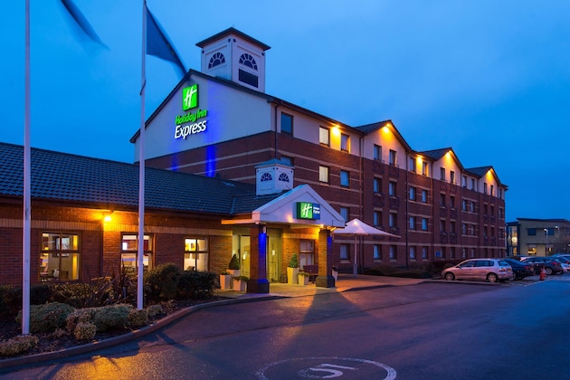 Gallery - Holiday Inn Express Derby Pride Park By Ihg