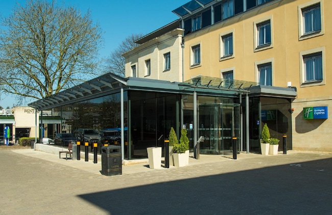 Gallery - Holiday Inn Express Bath By Ihg
