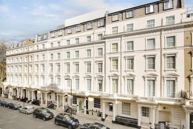 Gallery - Queens Park Hotel