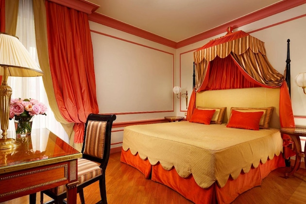 Gallery - Hotel Santa Maria Novella