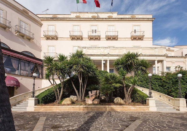 Gallery - Grand Hotel Villa Politi