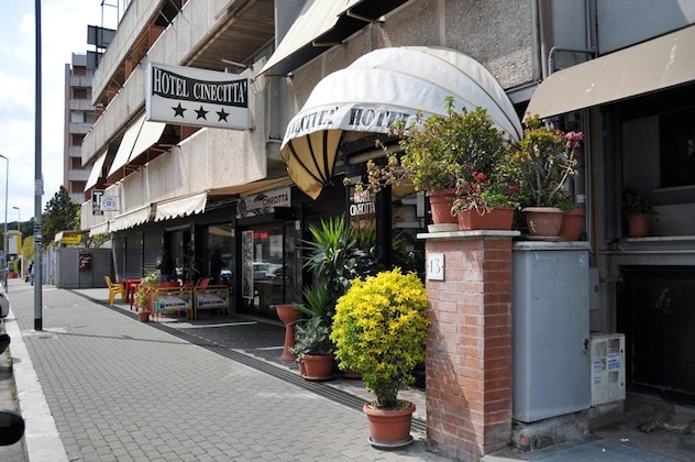 Gallery - Hotel Cinecittà