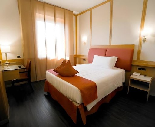 Gallery - Hilton Garden Inn Rome Colosseum