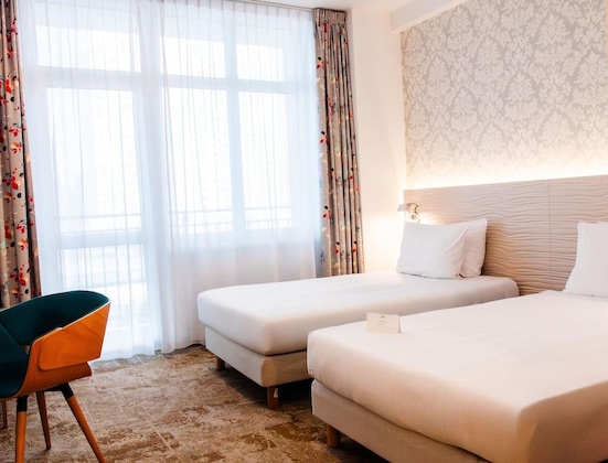 Gallery - Metropol Hotel