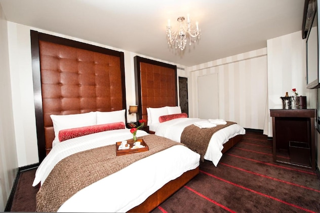Gallery - Sanctuary Hotel New York