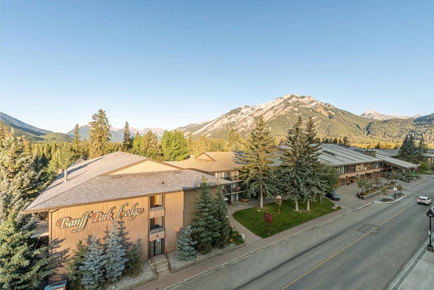 Gallery - Banff Park Lodge
